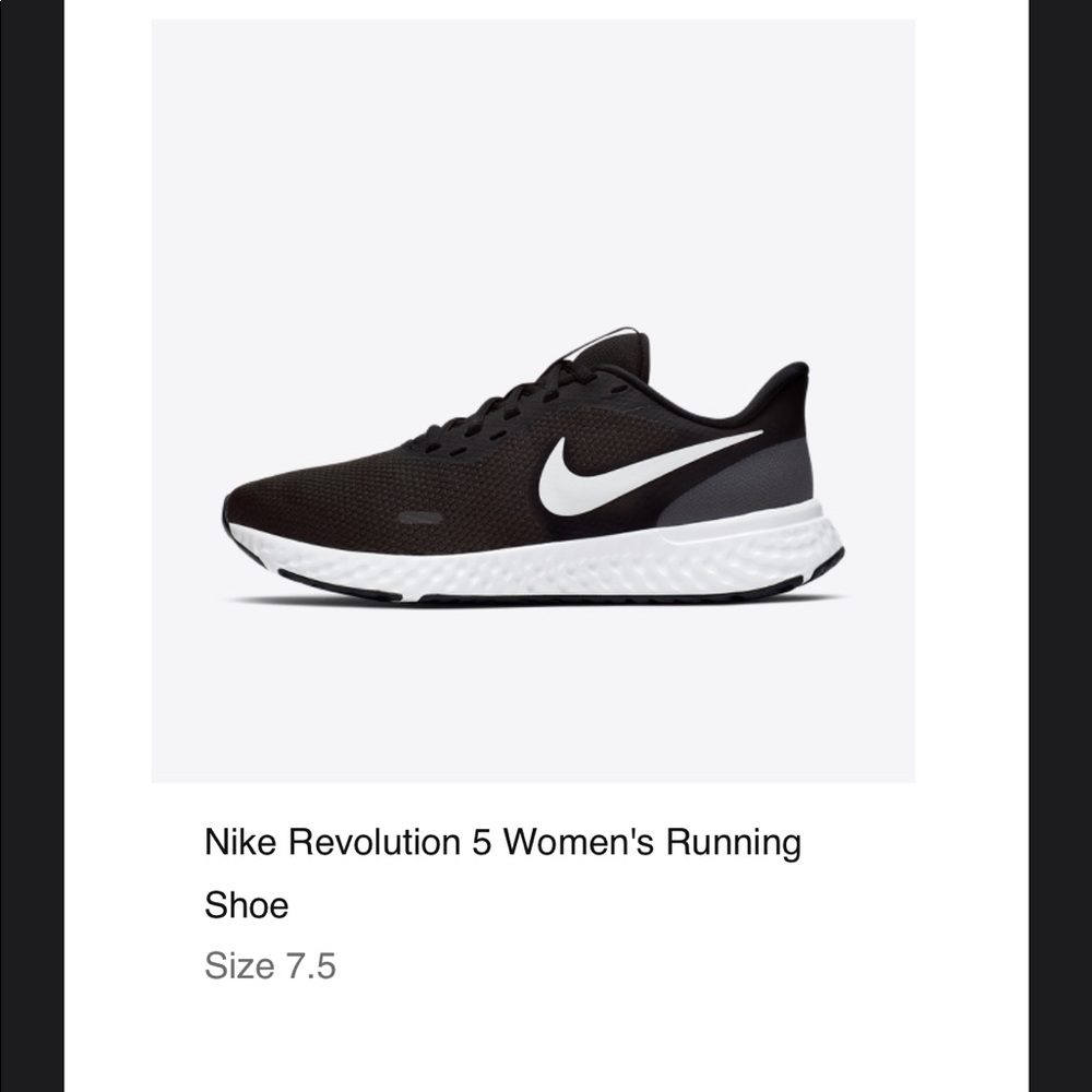 Nike revolution 5 sneakers